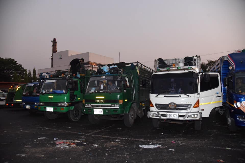 จับรถขยะที่ลักลอบทิ้งภายในโรงกำจัดขยะหนองแขม