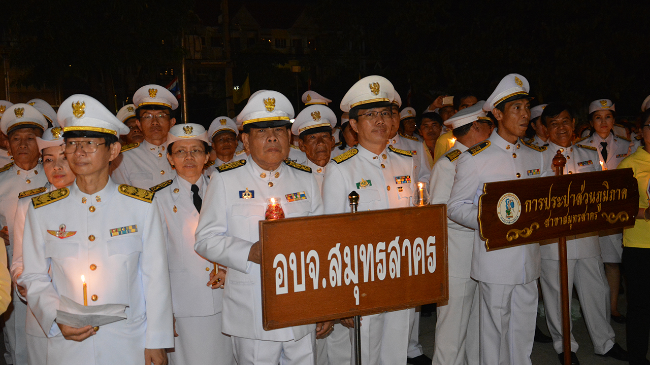 ถวายพระพร ชัยมงคล คํา กล่าว ถวายพระพร - S-HaTCorE: โครงการบรรพชาสามเณรภาคฤดูร้อนเฉลิมพระเกียรติ ... _ 5.ควรใช้ ถวายพระพร หรือ ถวายชัยมงคล หรือ ถวายพระพรชัยมงคล.